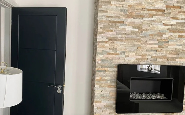 BowChumpHaus - Luxurious 5 Bedroom House - Birmingham