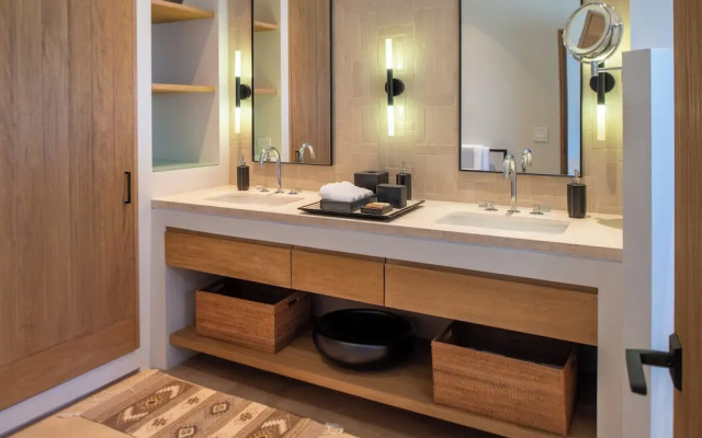 Kimpton Mas Olas Resort and Spa