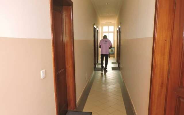 Iris Hotel