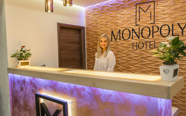 Monopoly Hotel