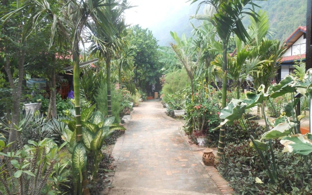 Phaxang Resort Nong Khiaw