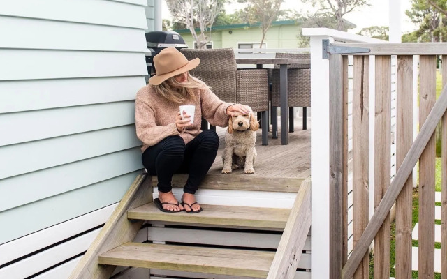 Surfside Cudmirrah Beach