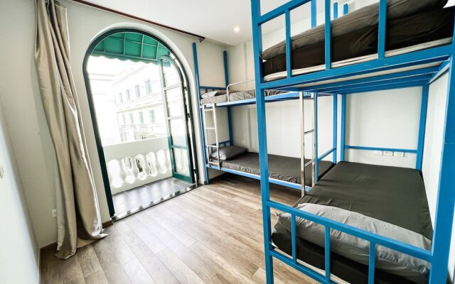 Marina Seaside Boutique Hotel