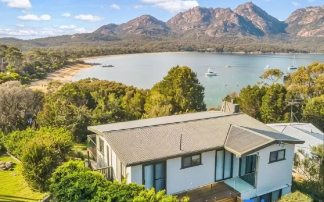On the Beach 1 – Outside – Coles Bay