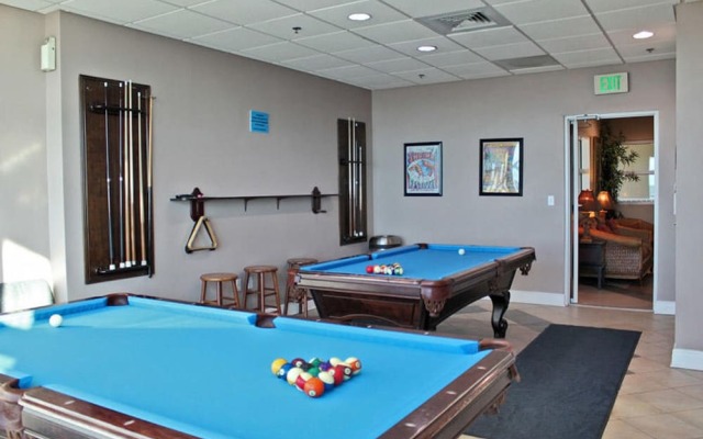 Crystal Shores West 1102