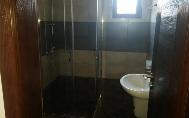 Villa Victory Apartments