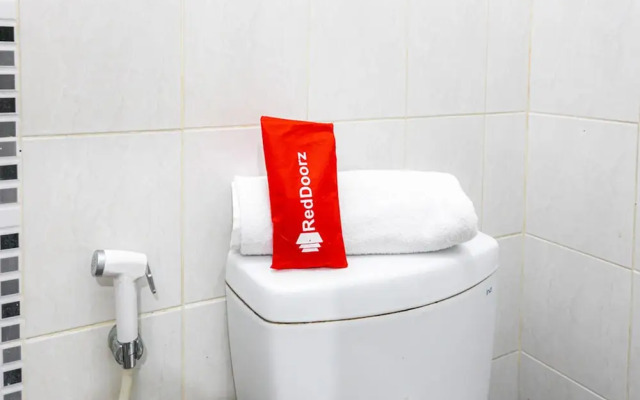 KoolKost Syariah near Universitas Muhammadiyah Surakarta - Caters to Women