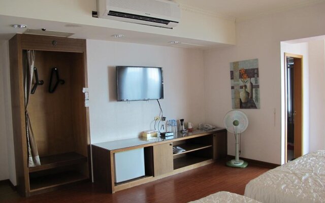 Pin Ciao Hostel