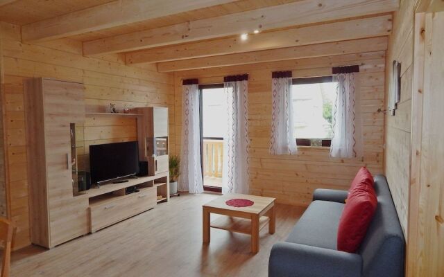 Holzblockhaus Stark
