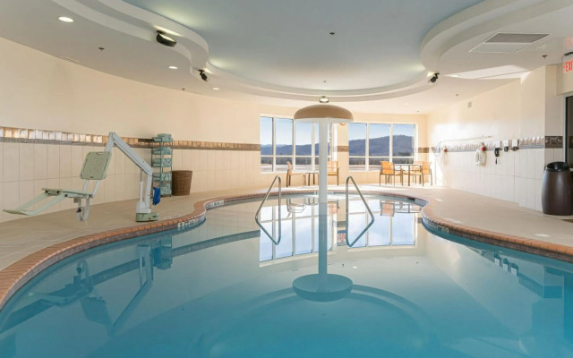 Courtyard by Marriott Asheville Airport