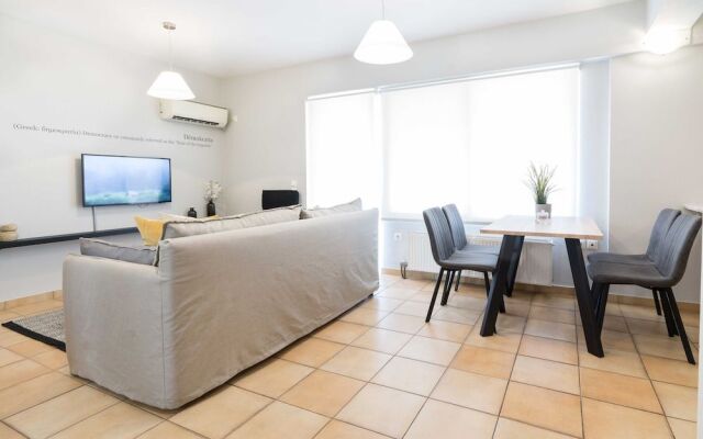 Trojan Affair Residence