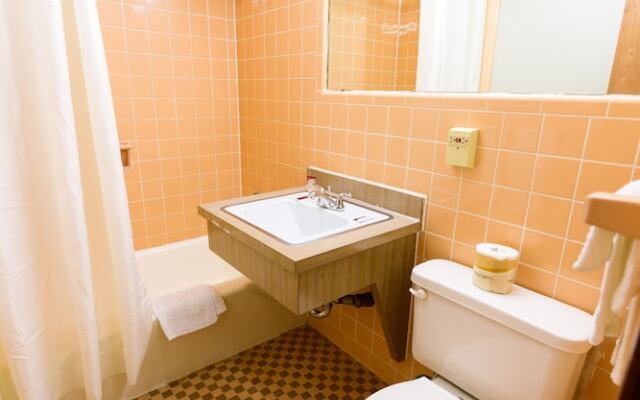 Oaks Motel Greensboro Nc