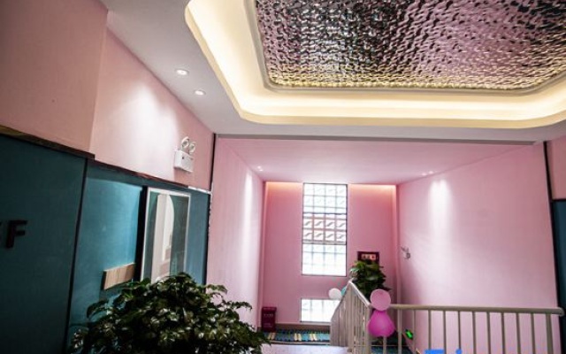 CLOUDS Hotel (Wenxing Building Tengchong) – Hotel Rooms – Baoshan
