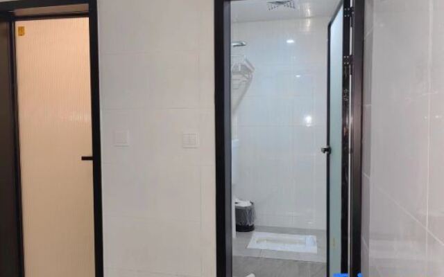 Jiangyang Business Hotel (Shanghai Shuangyang Road)