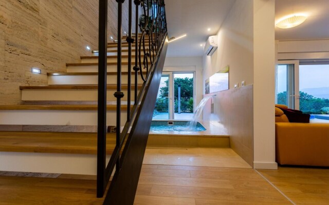 Beautiful Home in Klimno With Sauna, Wifi and 4 Bedrooms