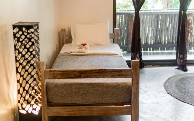 Mr Kahawa Waterfront Suites