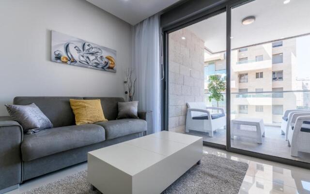 New 2 Bedroom with Terrace - Center of Jerusalem