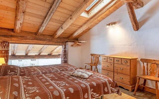 Pretty Chalet With Sauna & Skiing Nearby