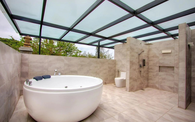 Lot 33 Boutique Hotel
