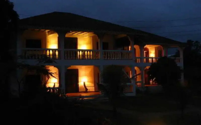 Aquarius Beach Resort