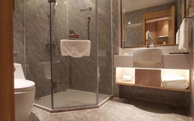 Vienna Hotel (Hezhou Xindu)