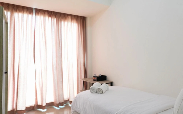 Cozy and Minimalist Studio Apartment @ Tree Park BSD by Travelio – Guest Rooms – South Tangerang