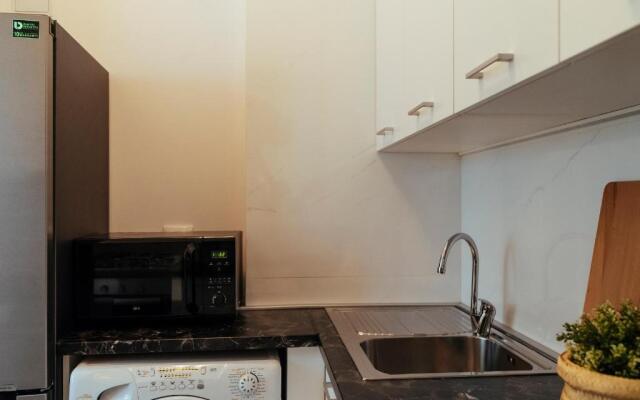 Alba Apartment on Calea Victoriei