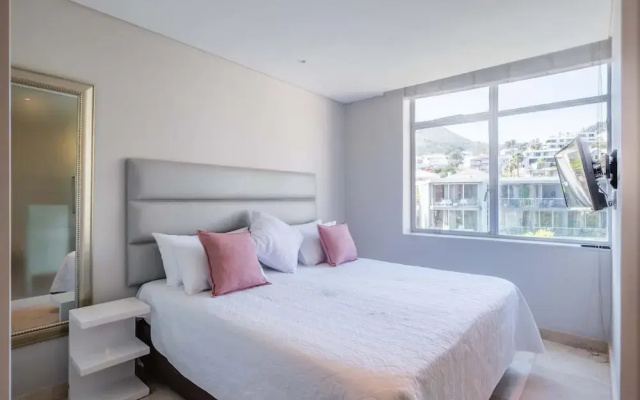 Ocean View Camps Bay 3bed Apt Beach Vistas