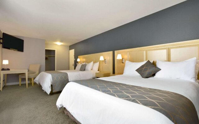 Red Lion Inn & Suites Abbotsford