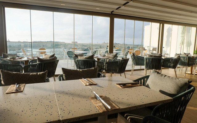 Grands Suites Hotel Residences & SPA