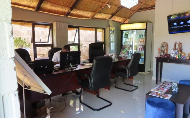 Dzimbahwe Guest Lodge
