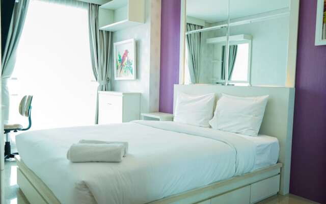 City View 1BR Apartment at Woodland Park Residence