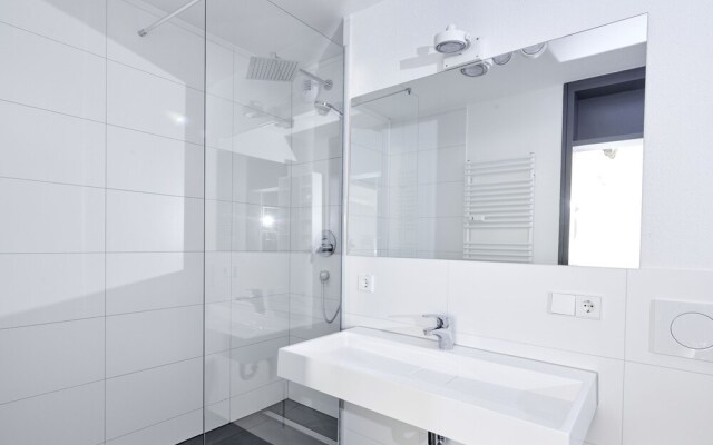 criston apartments - dream view studio 14