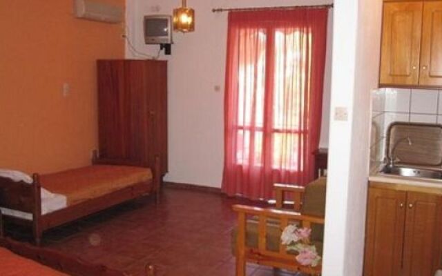 Kavos Hotel
