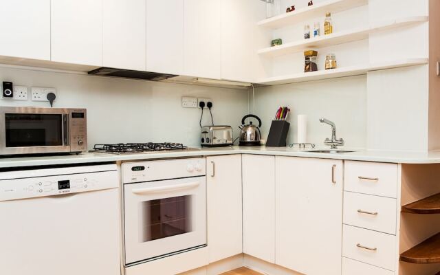 Stylish Luxury 1 Bed in Kennington