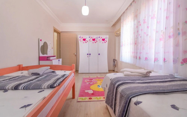 Villa With Pool and Olive Grove in Selimiye