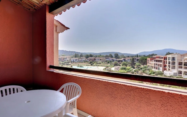 Carefully Furnished Studio at 100 m. From the Beach