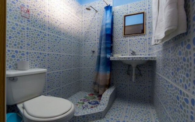 BlueRoom Cari y Famlia