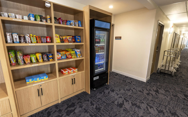 Sonesta ES Suites Lafayette Airport