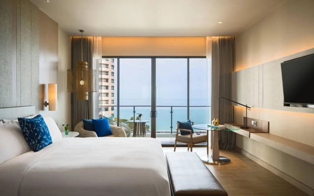 Renaissance Pattaya Resort & Spa
