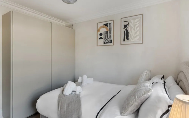 Kings Cross - Modern 2 Bedroom Apartments