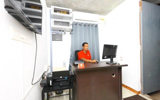 OYO 10054 Elite Inn