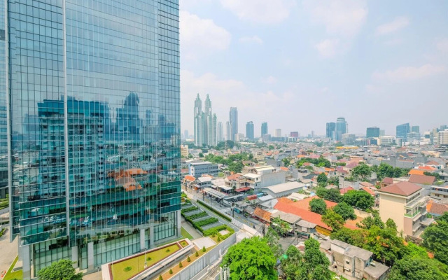 Spacious And Comfy Studio At Tamansari Sudirman Apartment