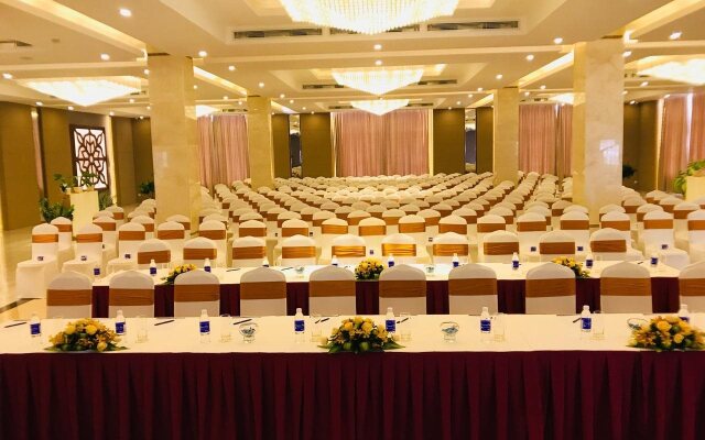 Diamond Bay Condotel - Resort Nha Trang