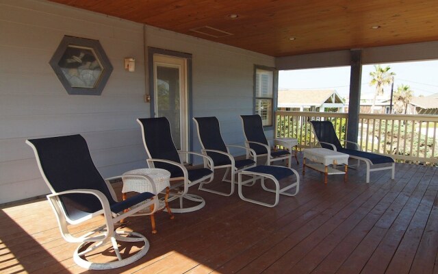 Cyndy s Beach House TS528
