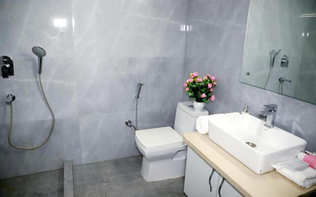 Fortune Home Service Apartment 3Bhk,E-28, Saket 2B