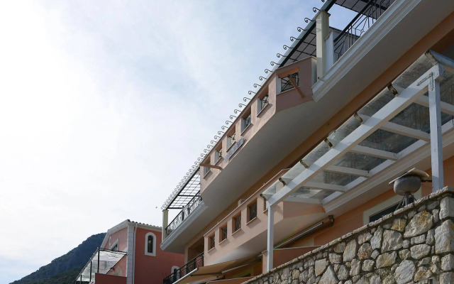 Sarakinos Apartments