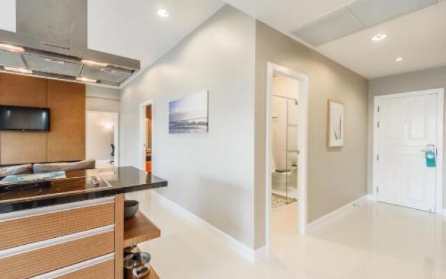 Roomromo Residence by Rompo