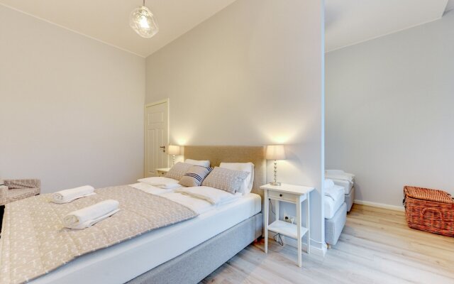 Indygo Apartments by Renters