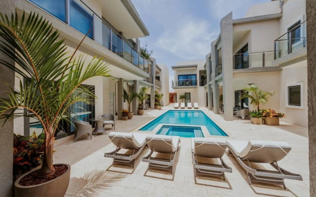 Waykiri Unit A-04, Luxurious New Apartment